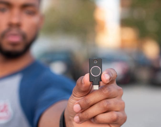 Yubico's new security keys have fingerprint readers for added protection1