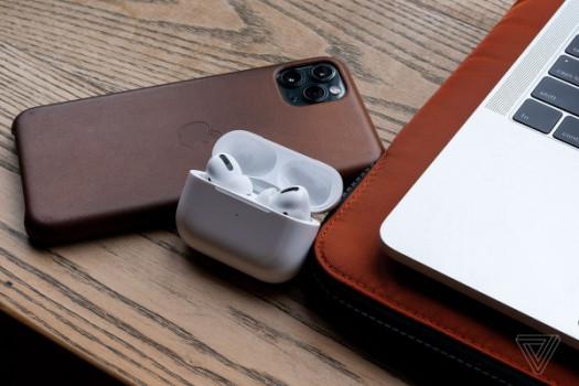 AirPods Pro can help you hear conversations better after recent firmware update