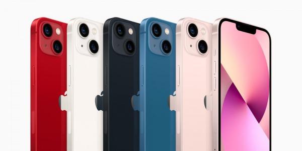 iPhone 12 vs. iPhone 13: Which should you buy in 2021?