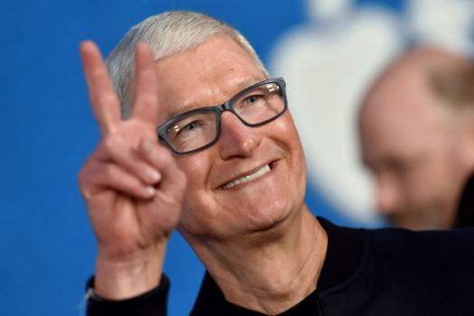 Tim Cook says he owns cryptocurrency