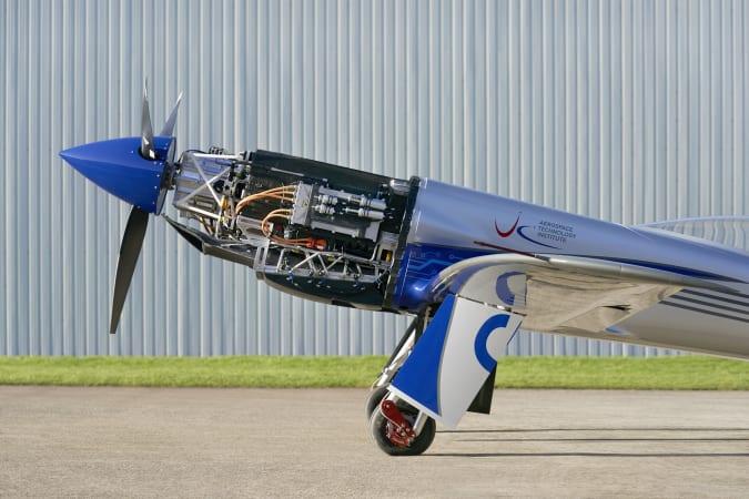 We won't have electric airplanes until battery tech improves1