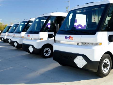 FedEx receives its first electric delivery vans from GM’s BrightDrop2