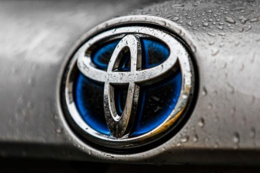 Toyota is going to make you pay to start your car with your key fob