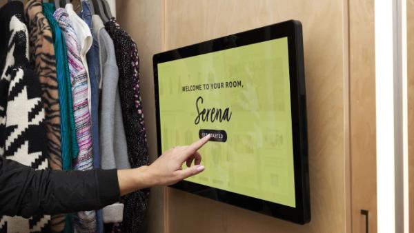 Amazon’s first clothing store lets you summon clothes to the fitting room  1