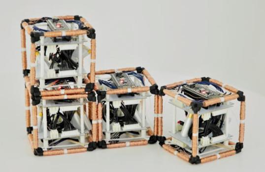 Scientists create cube robots that can shapeshift in space