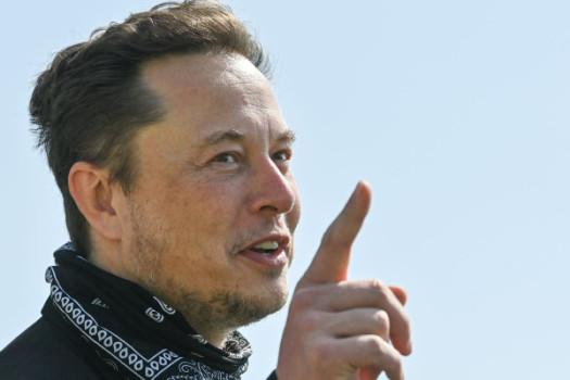 The SEC subpoenas Tesla over one of Elon Musk’s tweets again