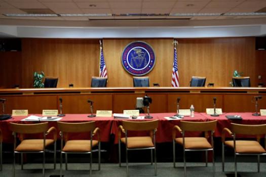 ISPs end fight against California net neutrality law