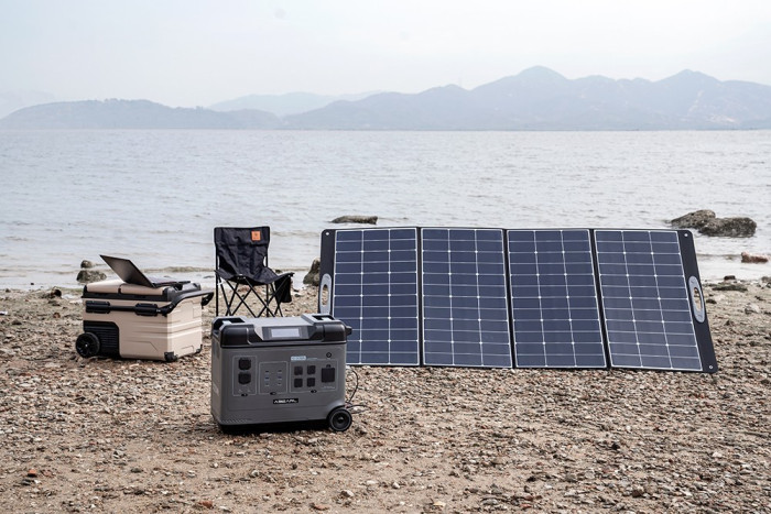 546€ mit Gutschein für OUKITEL PV400 400W faltbares tragbares Solarpanel mit - EU 🇪🇺 - GEEKBUYING